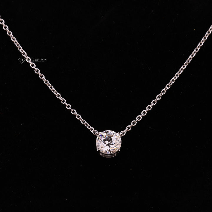 Classic Round Solitaire Pendant Neckpiece