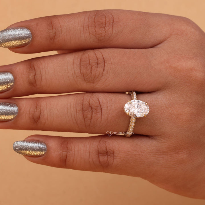 3.0CT-4.0CT Oval Cut Moissanite Diamond Hidden Halo Engagement Ring