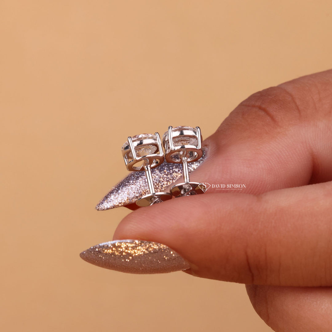 Round Cut Moissanite Diamond Stud for Her