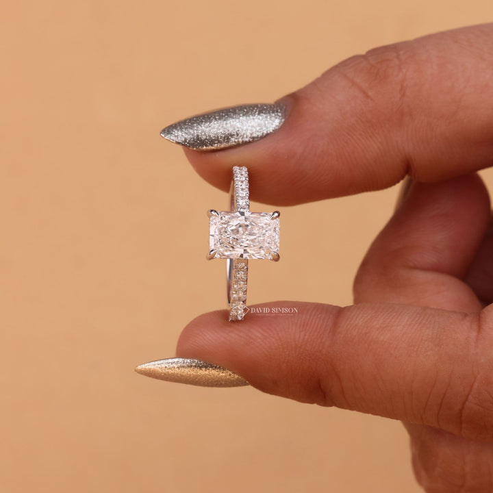 3.50CT-4.50CT Radiant Cut Moissanite Hidden Halo Diamond Engagement Ring