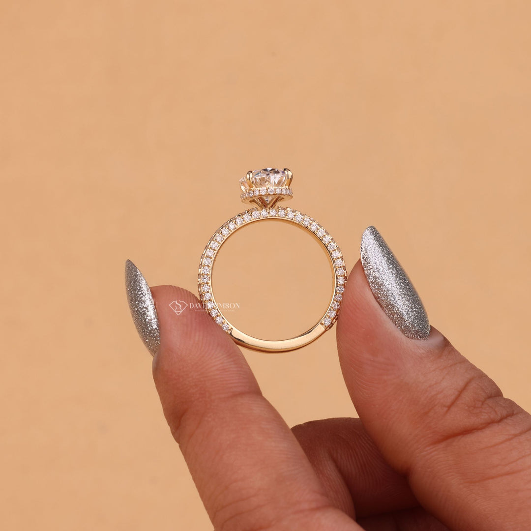 3.0CT-4.0CT Oval Cut Moissanite Diamond Hidden Halo Engagement Ring