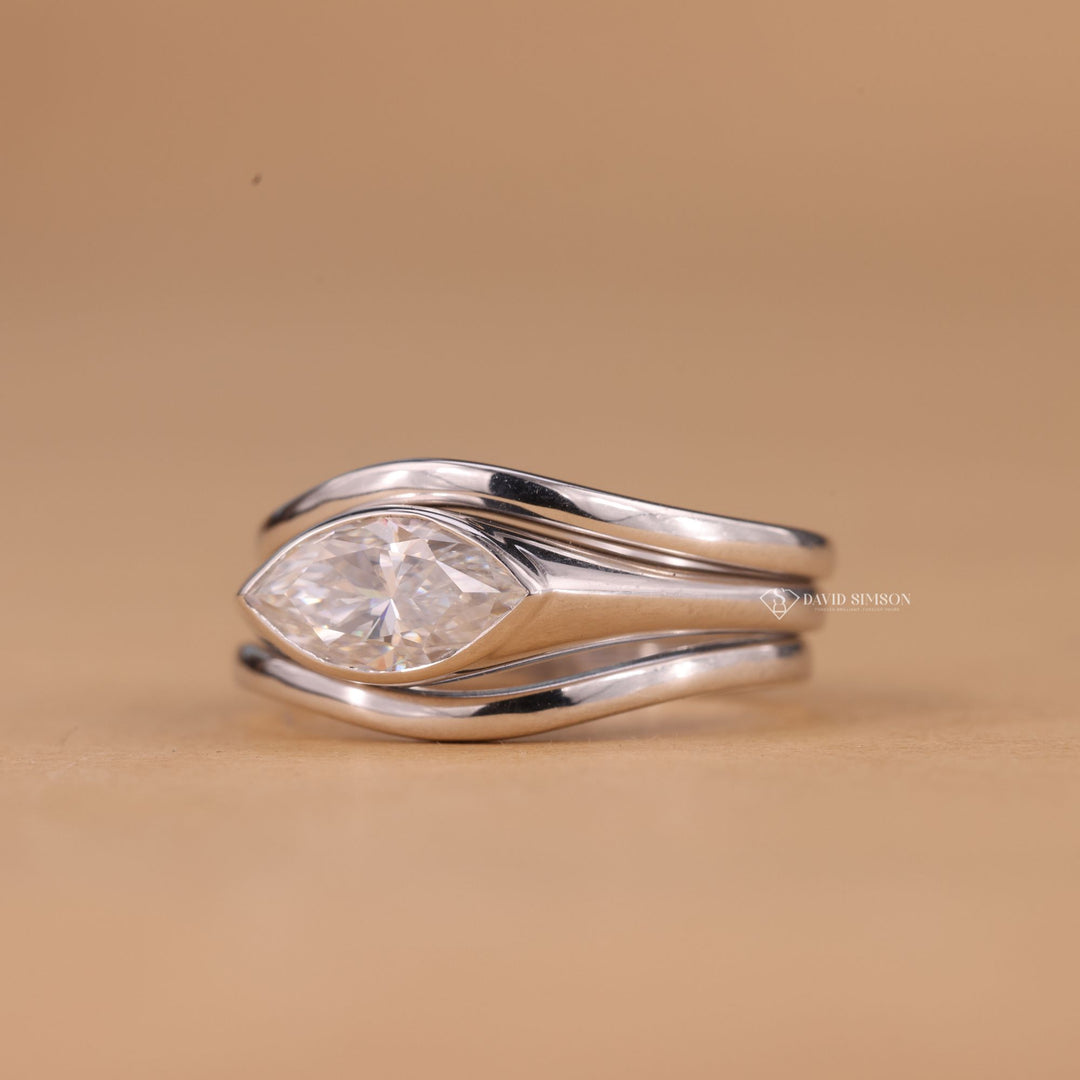 Geometric Engagement Ring
Lab Grown Moissanite
Alternative Engagement Ring
Marquise Solitaire
Sleek Wedding Ring

