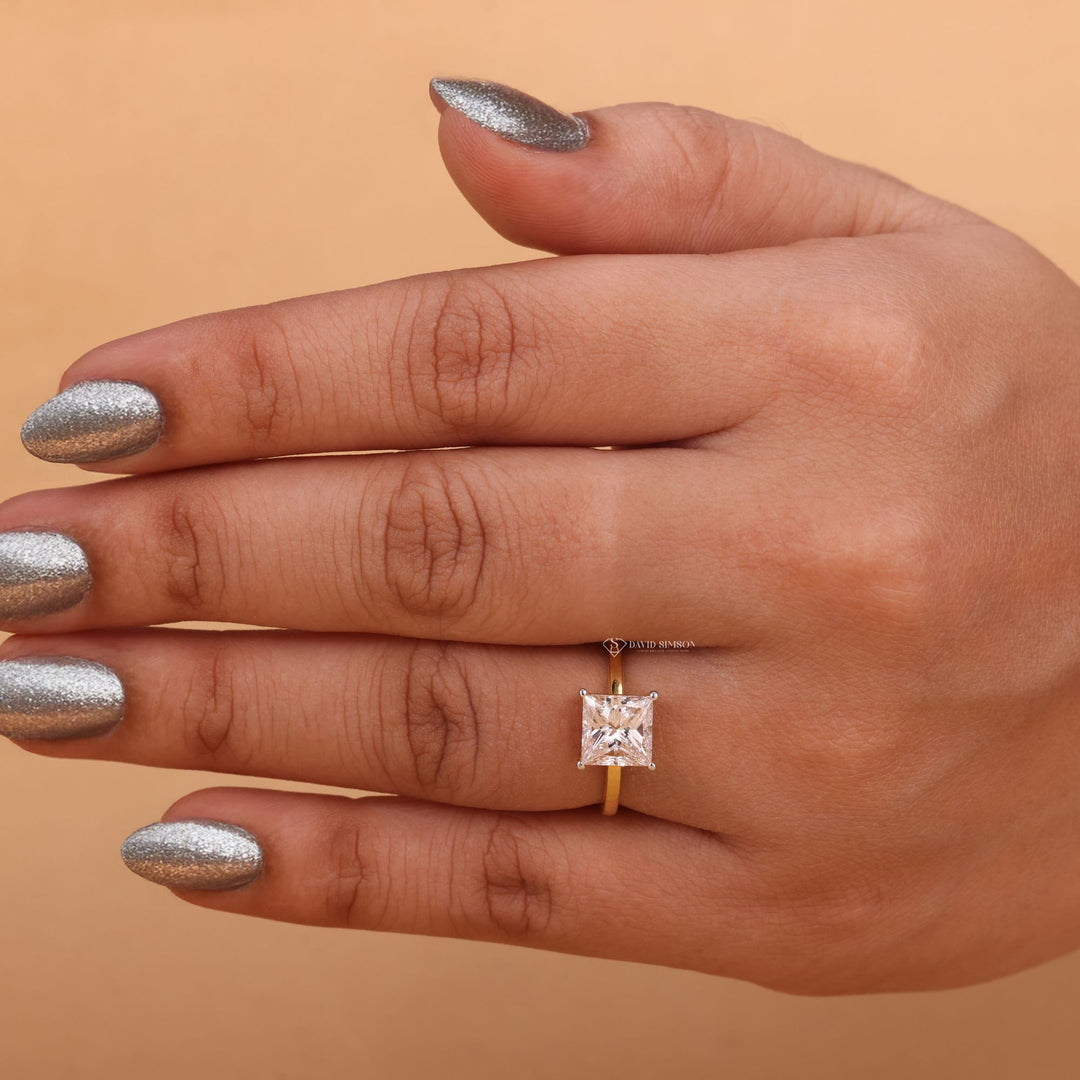 D Color VVS1 Moissanite Solitaire
Square Moissanite Engagement Ring
Princess Cut Solitaire Setting
High Sparkle Moissanite Ring