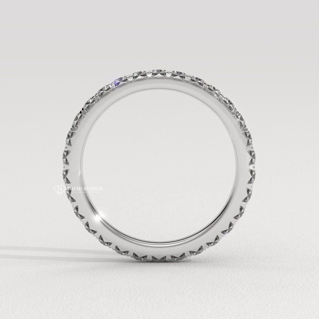 Subtle diamond wedding band, Striking diamond wedding band, Exquisite diamond wedding band, Gorgeous diamond wedding band, Beautiful diamond wedding band, Stunning diamond wedding band, 