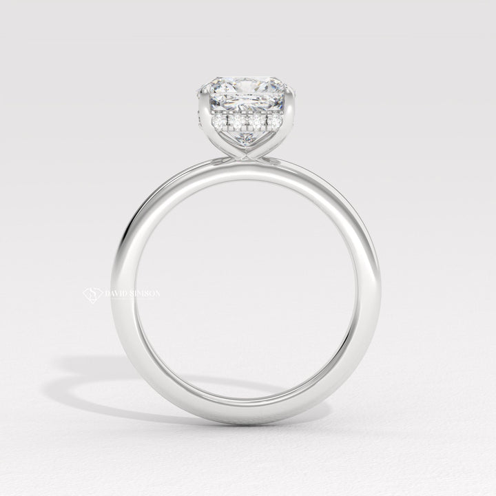 Chic engagement ring, Glamorous engagement ring, Sophisticated engagement ring, Trendy engagement ring, Fashionable engagement ring, Versatile engagement ring, Ethical engagement ring, 