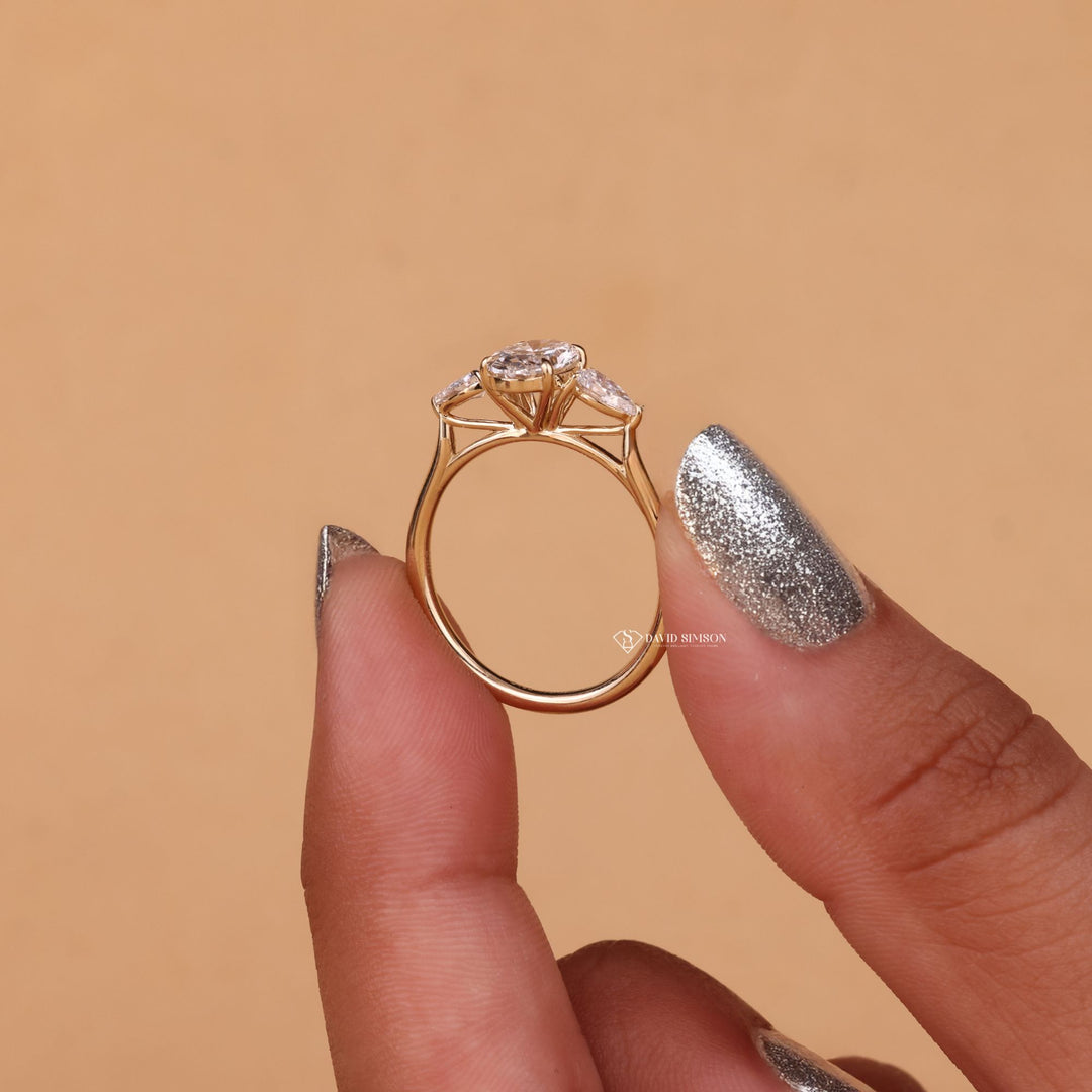 thical Three Stone Ring
VVS1 Oval Moissanite
Lab Grown Oval Diamond
White Gold Oval Ring
