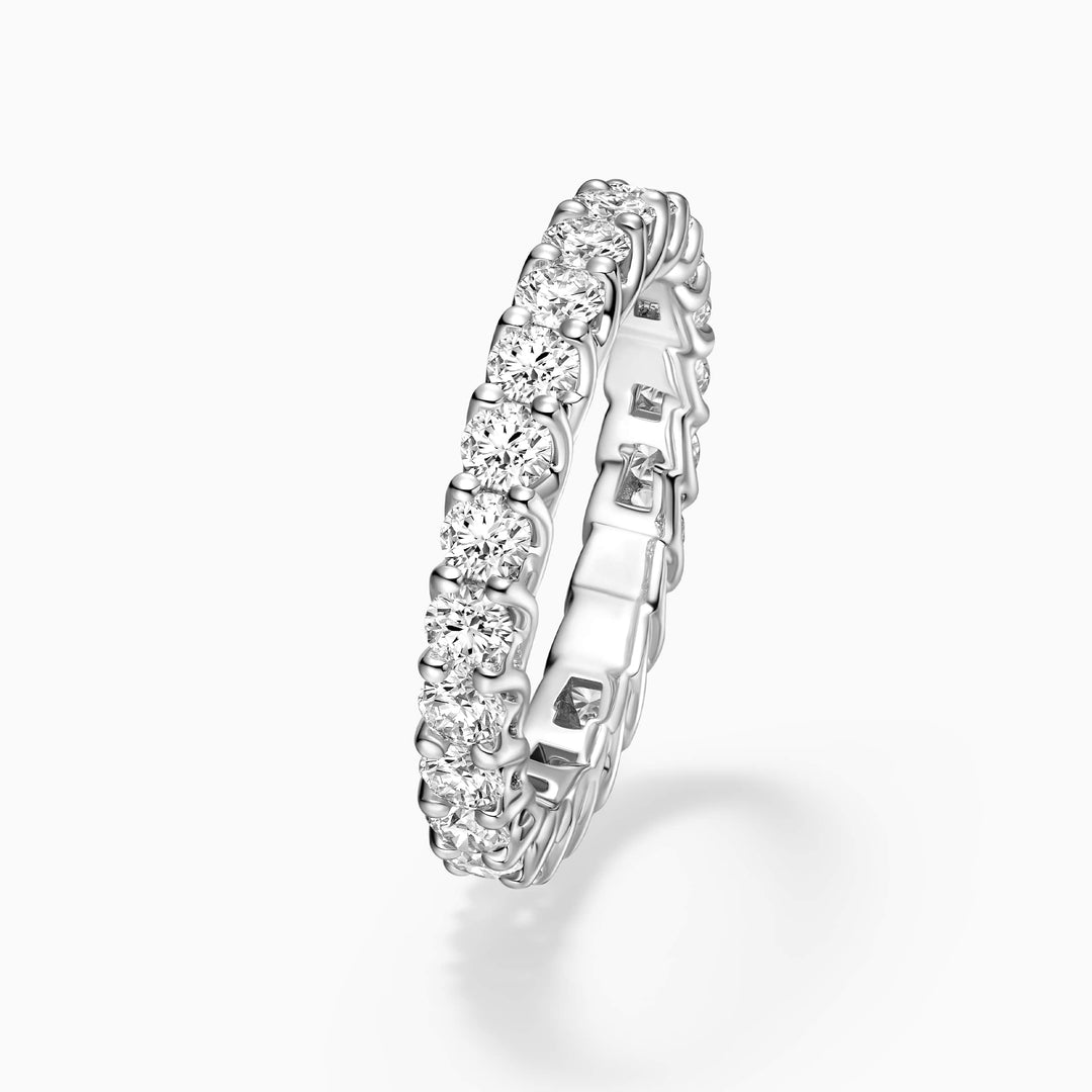 Round Cut Moissanite Four Claw Diamond Pave Wedding Band