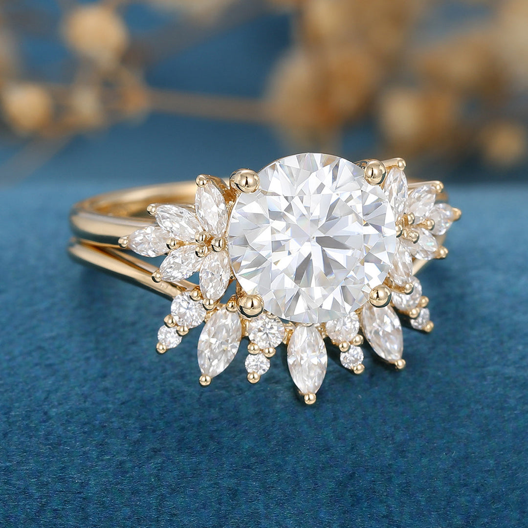 round-shaped-moissanite-cluster-bridal-set