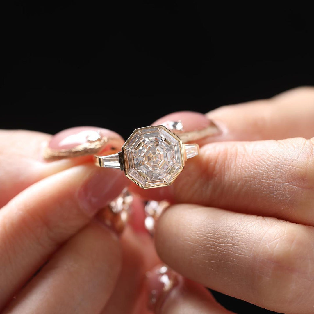 Modern Bridal Jewelry
Sustainable Luxury Ring
Lab Grown Moissanite
Geometric Bridal Ring
Hexagon Solitaire Halo
