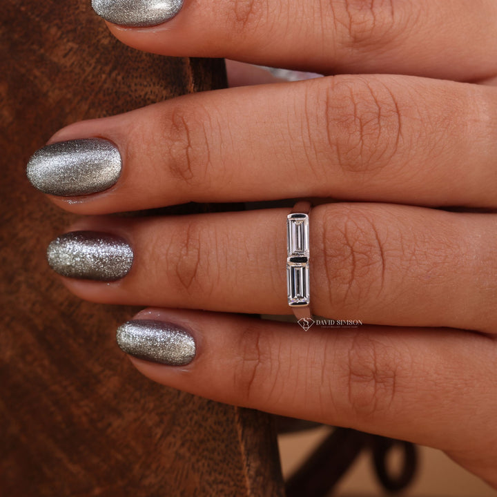 Anniversary Gift for Wife
Ethical Moissanite Wedding Jewelry
Sustainable Diamond Alternative
Conflict Free Moissanite Band
Contemporary Bridal Jewelry
Promise Ring Double Stone
