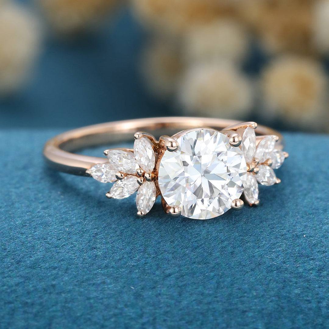 round-shaped-moissanite-cluster-engagement-ring-4