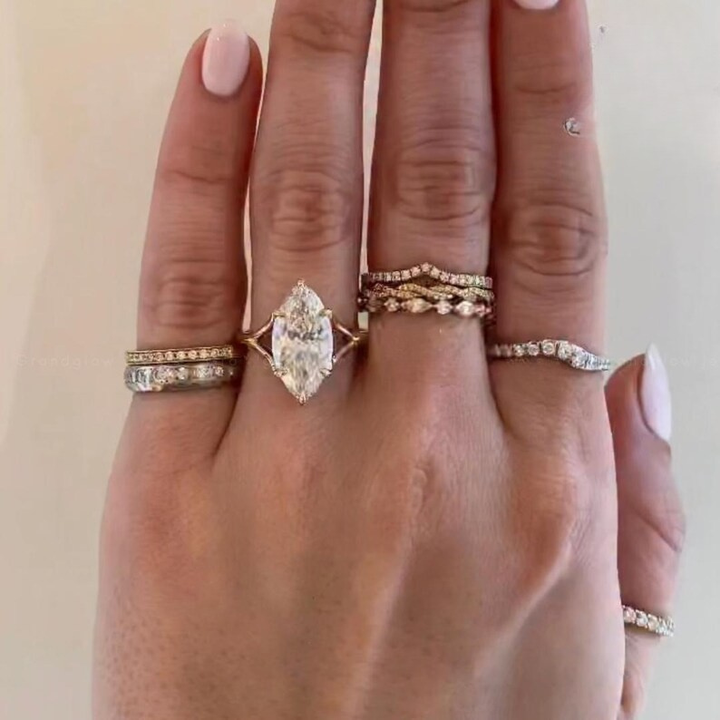 3.0CT Oval Cut Lab Grown Diamond Vintage-Inspired Bridal Ring Set with Matching Wedding Bands