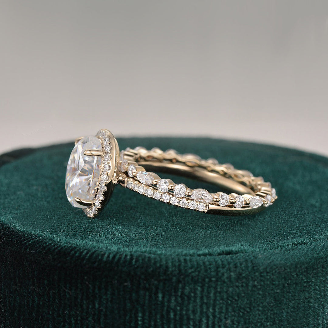 oval-cut-halo-moissanite-bridal-ring-set