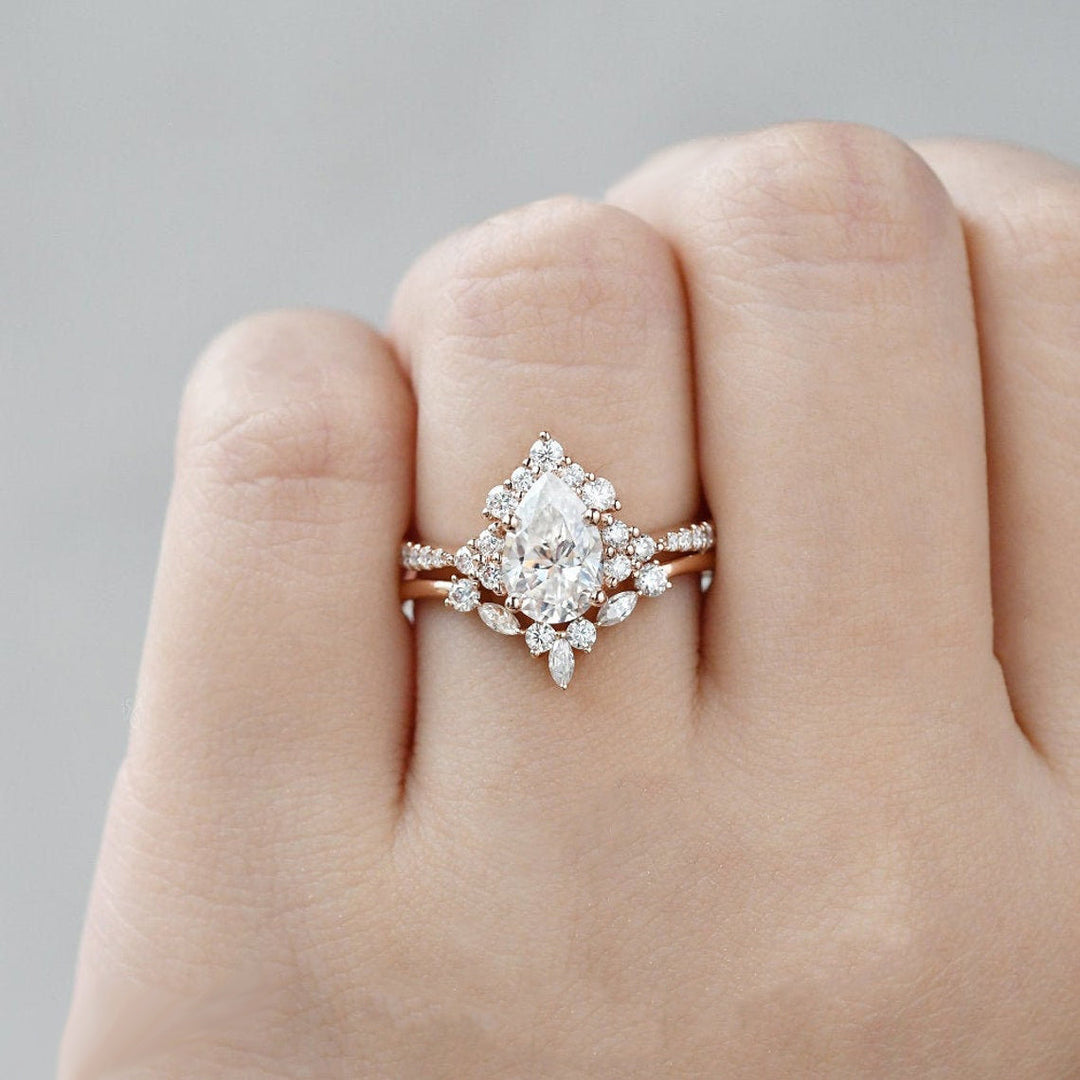 pear-cut-cluster-art-deco-moissanite-bridal-ring-set