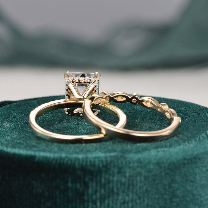 emerald-cut-solitaire-style-moissanite-bridal-ring-set-1