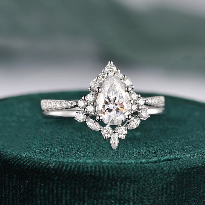 pear-cut-cluster-art-deco-moissanite-bridal-ring-set