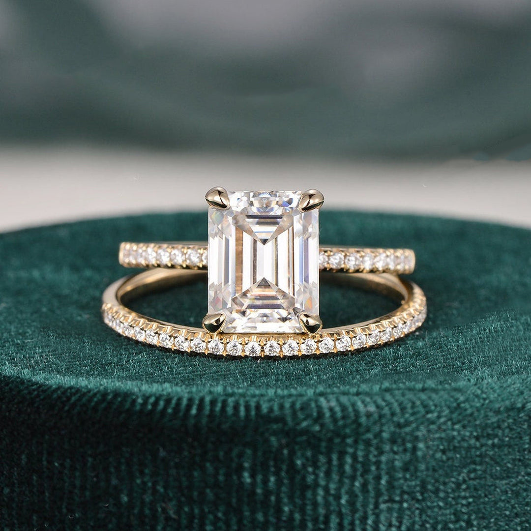 emerald-cut-hidden-halo-moissanite-bridal-ring-set