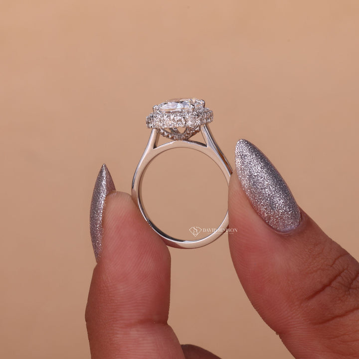 Conflict Free Diamond
Moissanite Promise Ring
VVS1 Cushion Moissanite
Hidden Halo Cushion Ring