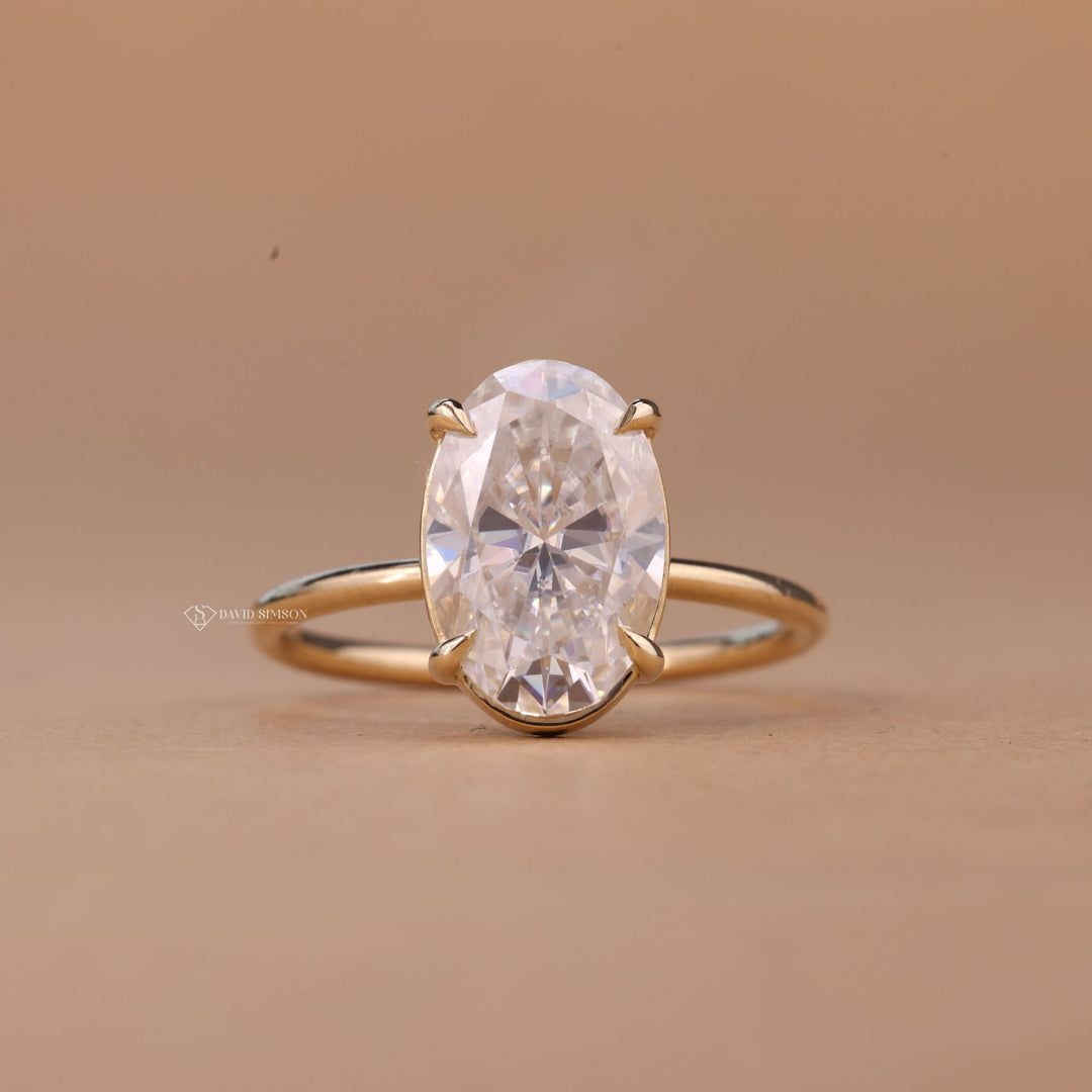 D Color Moissanite Ring
VVS1 Oval Moissanite
Crushed Ice Oval Moissanite