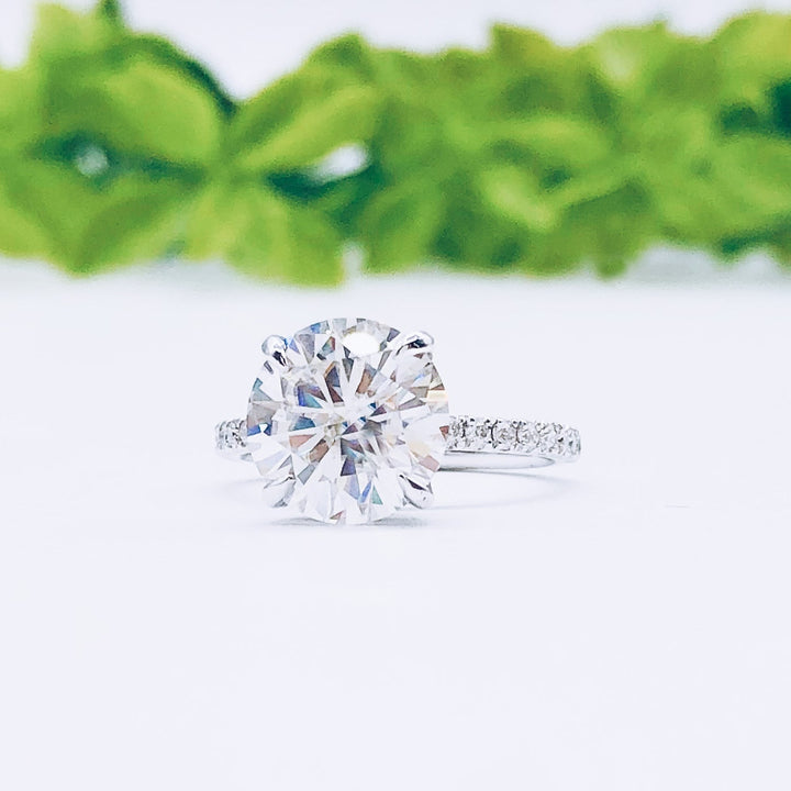 round-cut-hidden-halo-pave-moissanite-engagement-ring-2