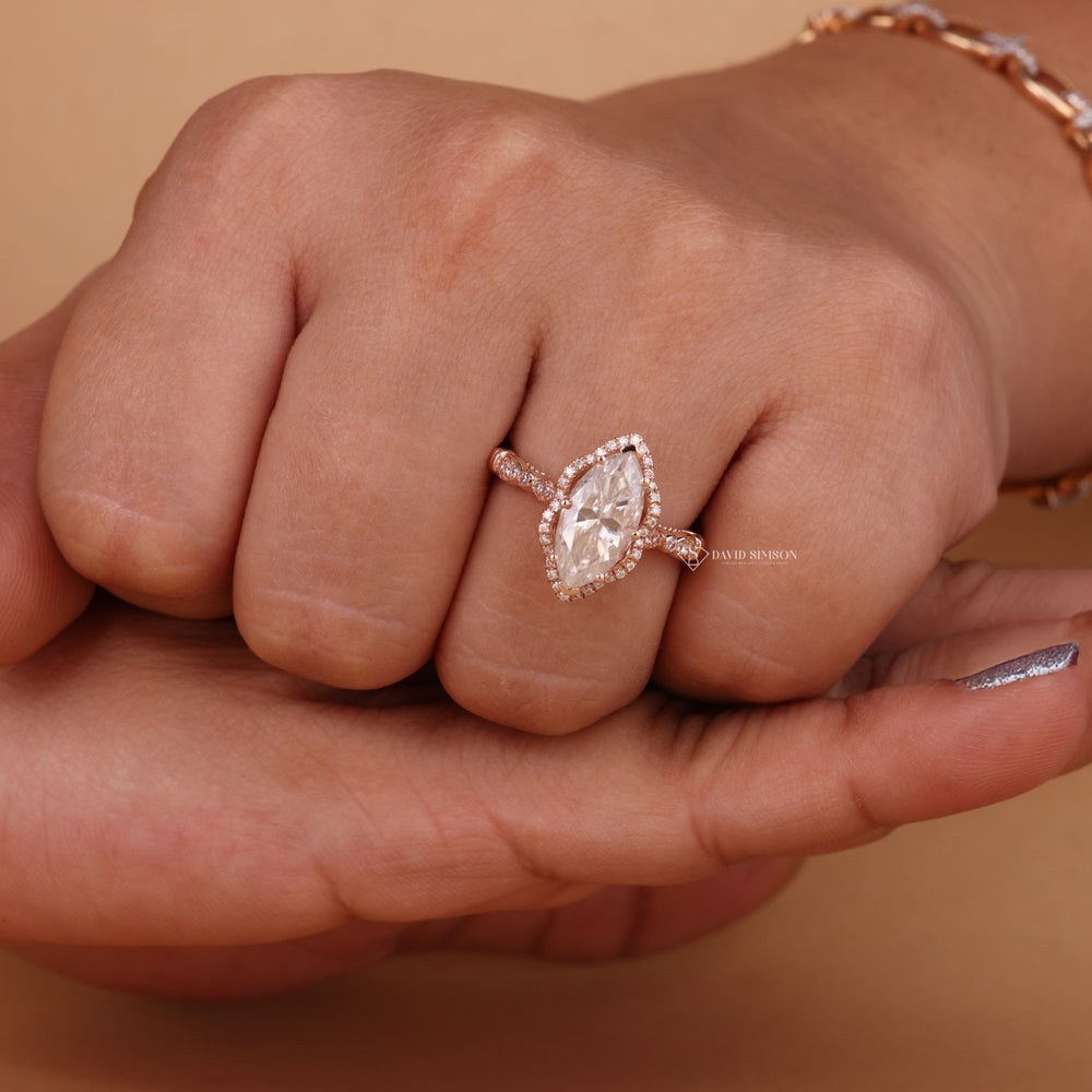 Vintage Halo Moissanite
Milgrain Engagement Ring
Marquise Diamond Alternative
