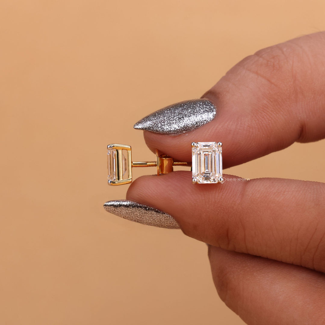 14K Gold Moissanite Studs
Sterling Silver Moissanite Earrings
White Gold Emerald Cut Studs
Yellow Gold Solitaire Earrings