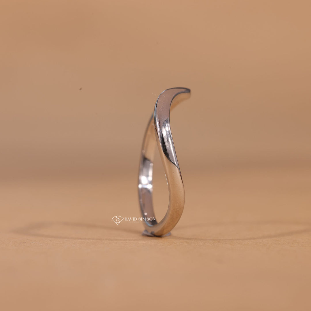 Women’s Wedding Band, Dainty Gold Band, Arched Wedding Ring, Comfort Fit Band, Bridal Jewelry, Solid 14K Gold, Handmade Ring, 