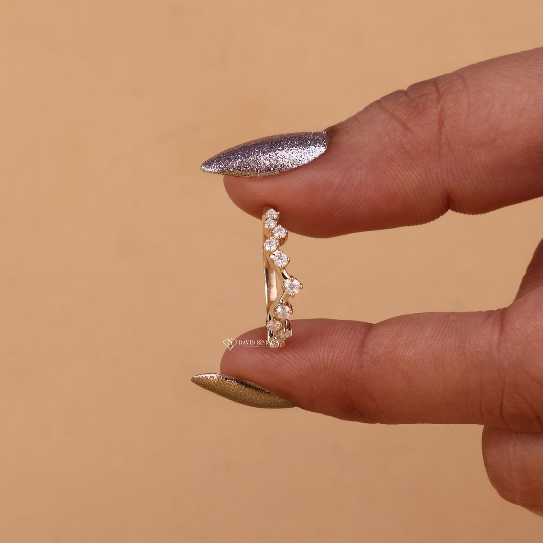 Ethical Moissanite Band
VVS1 Round Moissanite
Lab Grown Diamond Band
White Gold Zig Zag Ring
