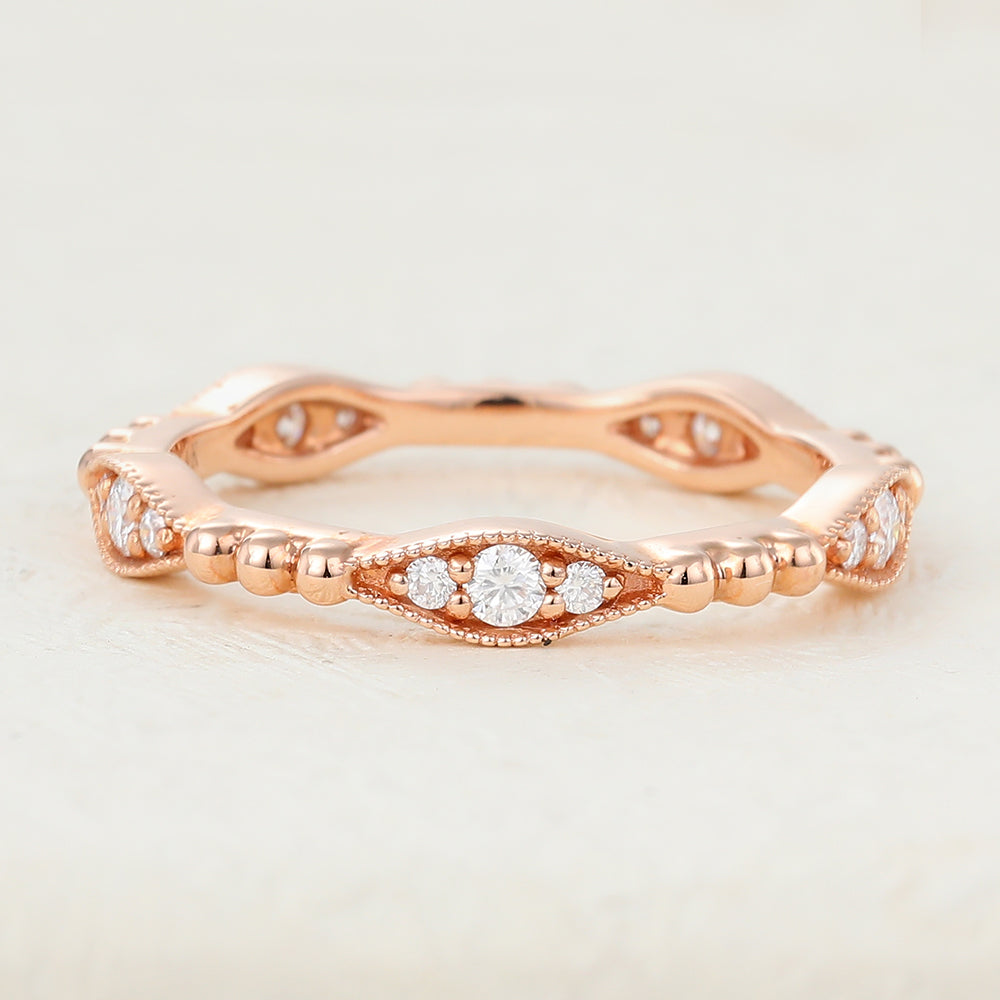 0-17-ct-round-shaped-moissanite-vintage-style-wedding-band