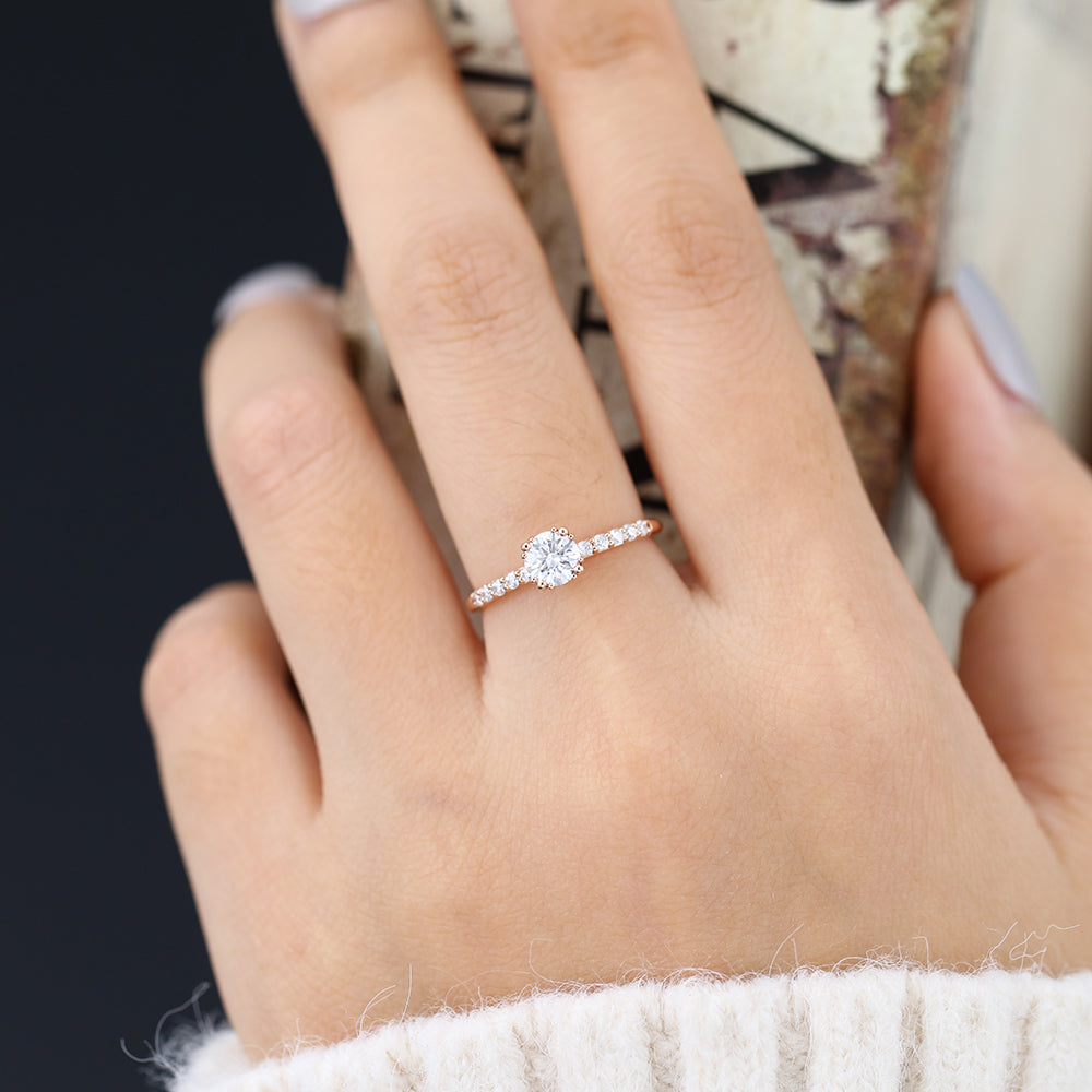 round-shaped-moissanite-pave-setting-engagement-ring