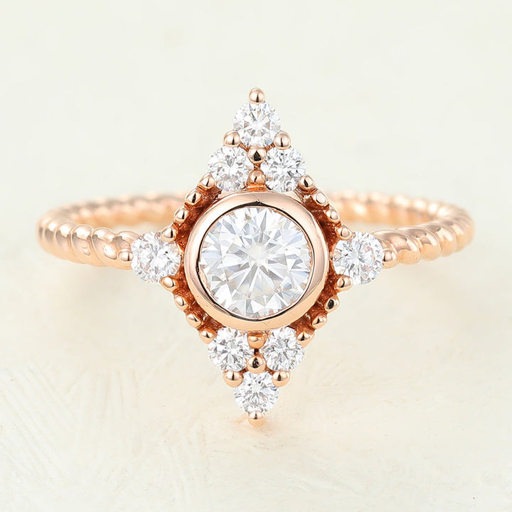 0-41-ct-round-shaped-moissanite-vintage-engagement-ring