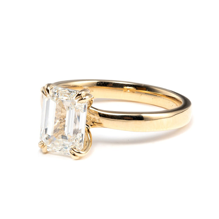 emerald cut engagement ring white gold
emerald cut diamond ring platinum