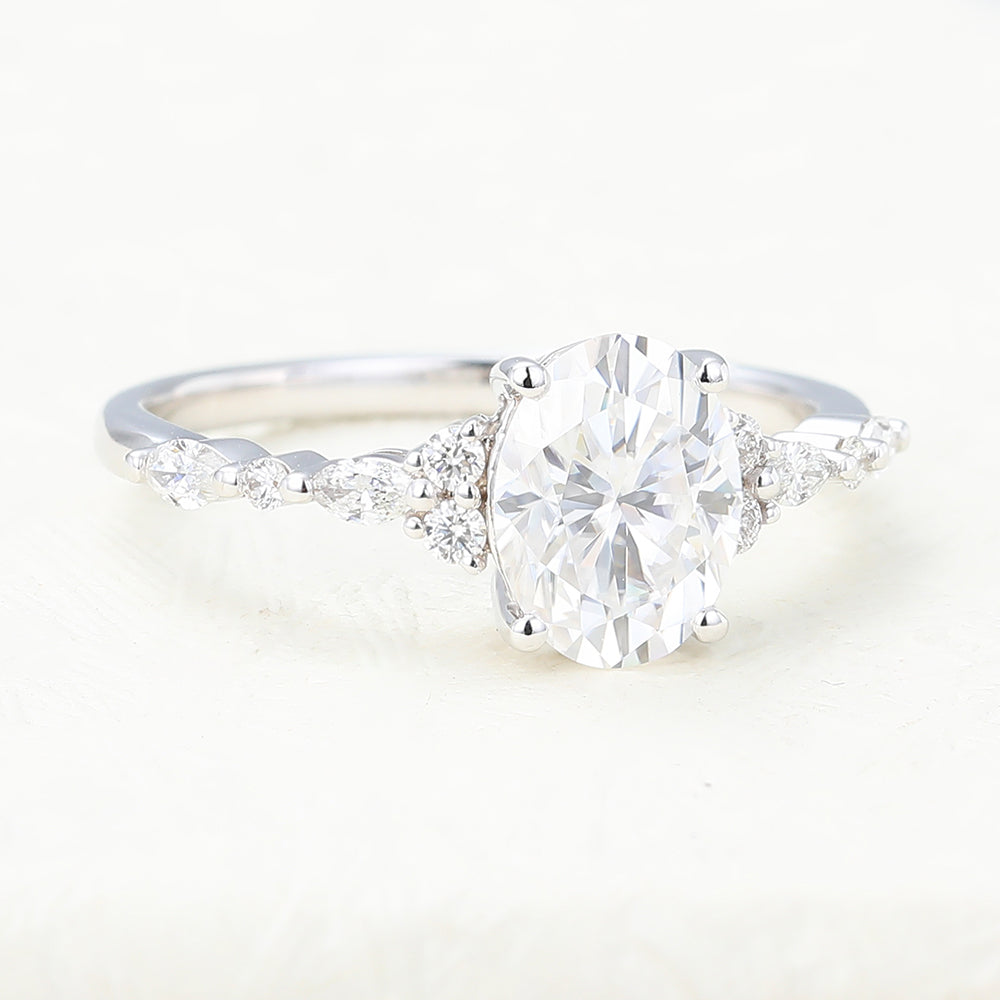 oval-shaped-moissanite-pave-setting-engagement-ring-6