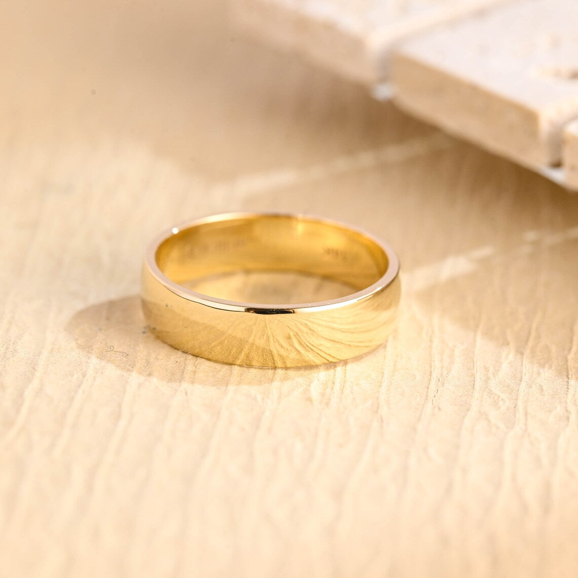 14K金 ゴールド シンプルバンドリング 14K Solid Yellow Gold Plain Thick Wedding Band for Her – DAVID SIMSON