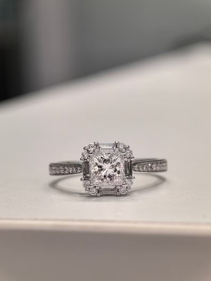 1.0CT-2.0CT Princess Cut Moissanite Diamond Halo Engagement Ring