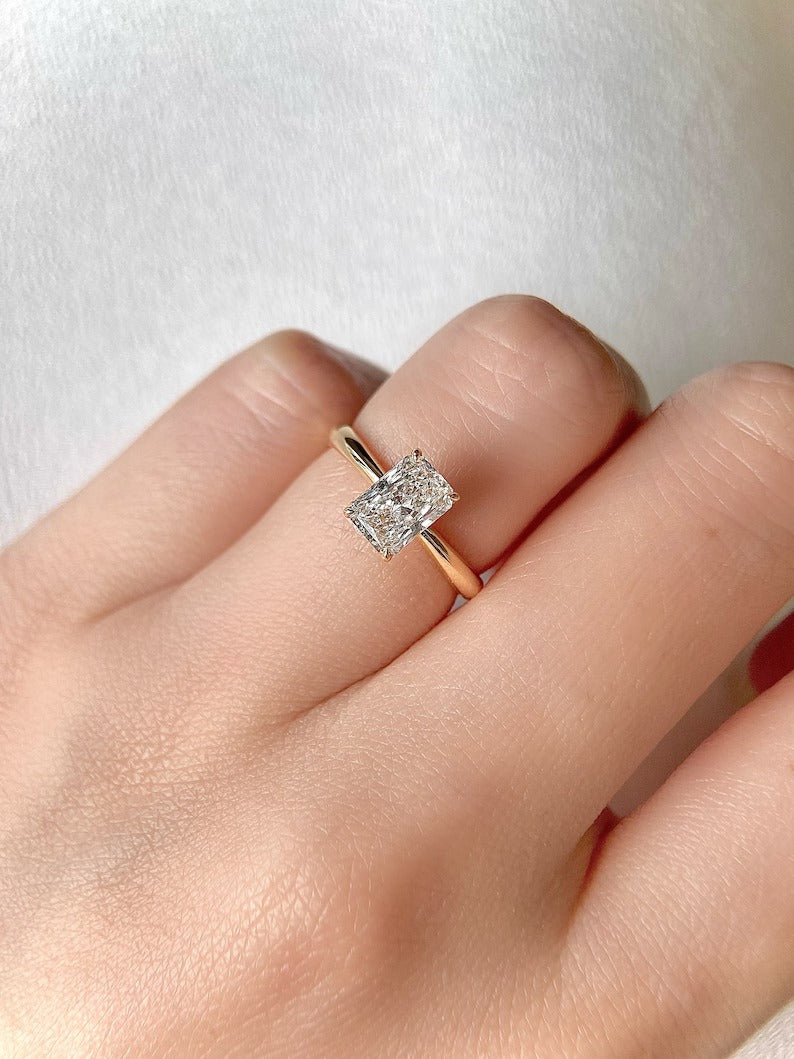 1.0CT-2.0CT Radiant Cut Moissanite Diamond Solitaire Engagement Ring