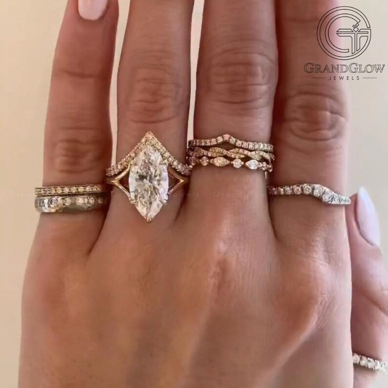 3.0CT Oval Cut Lab Grown Diamond Vintage-Inspired Bridal Ring Set with Matching Wedding Bands