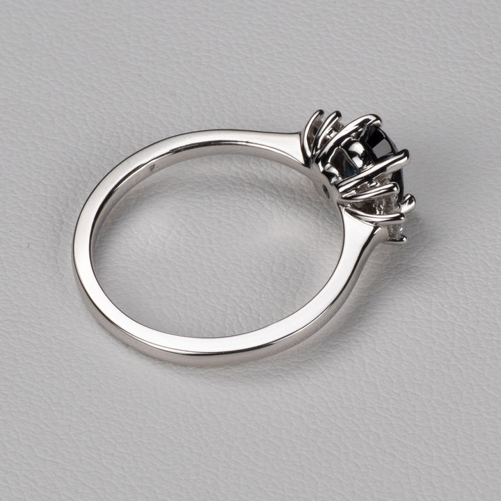 1.0ct-2.0ct Blue Sapphire Oval Cut Diamond Cluster Engagement Ring