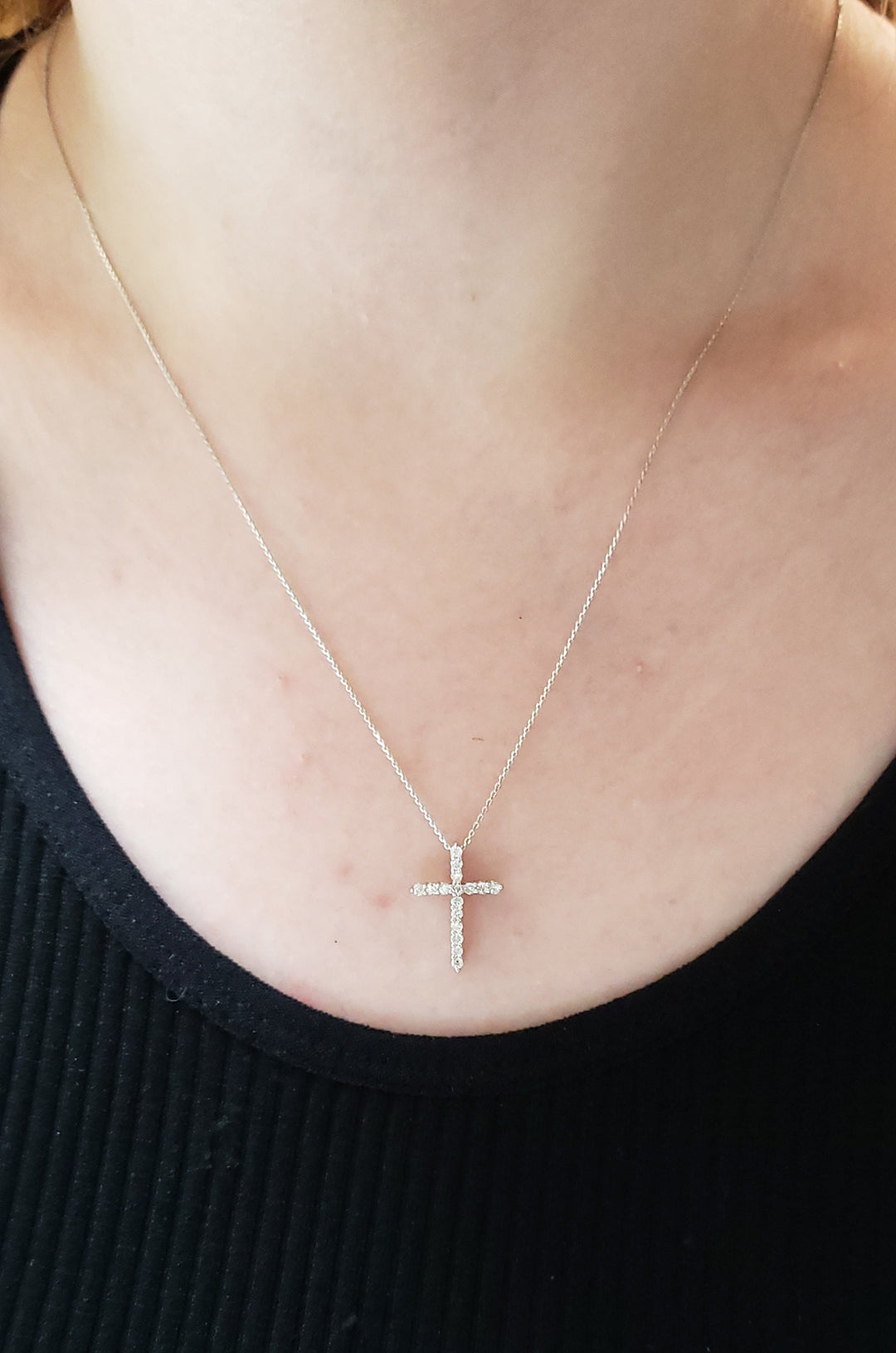 2.0TCW Cross Moissanite Diamond Necklace for Women