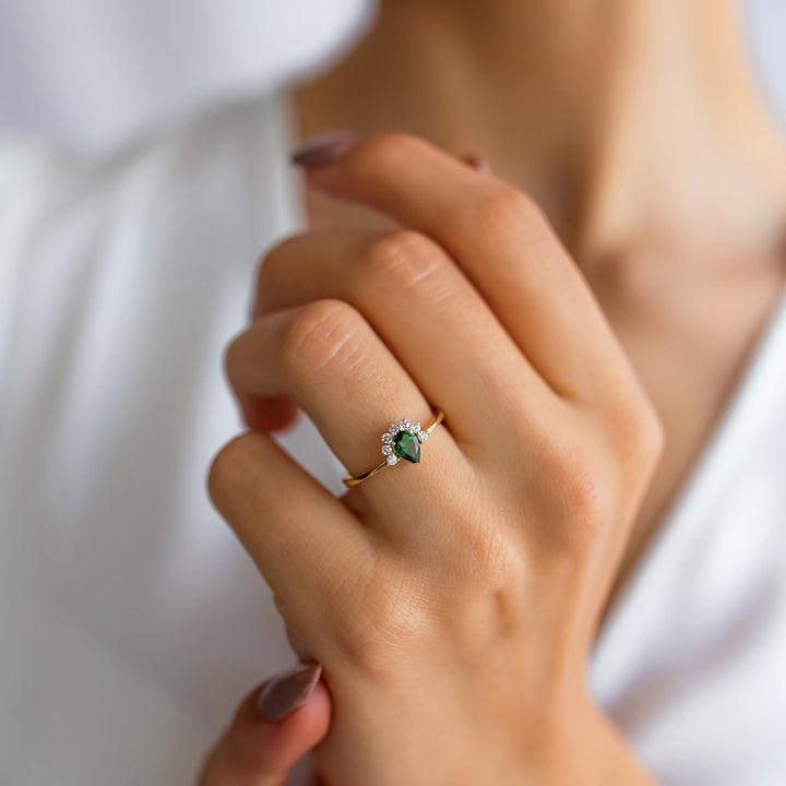 Green Pear Cut Moissanite Cluster Diamond Ring for Women