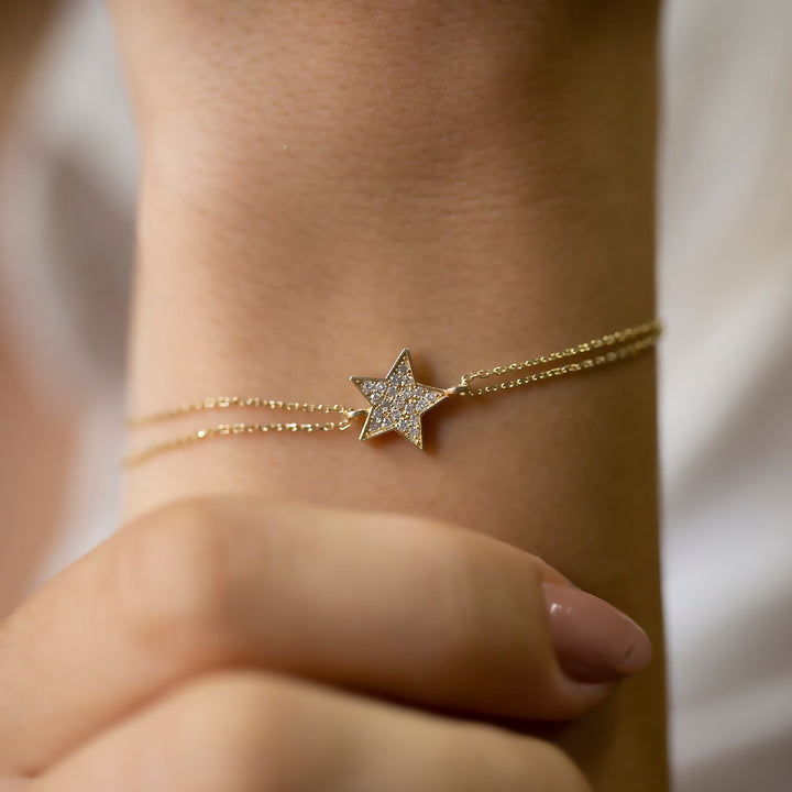 14K Gold Round Cut Diamond Star Bracelet for Women