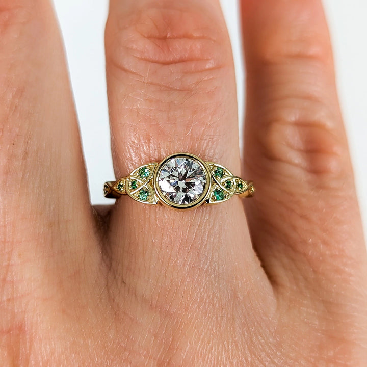 1.0ct-2.0ct Round Cut Diamond Vintage Trinity Knot Engagement Ring