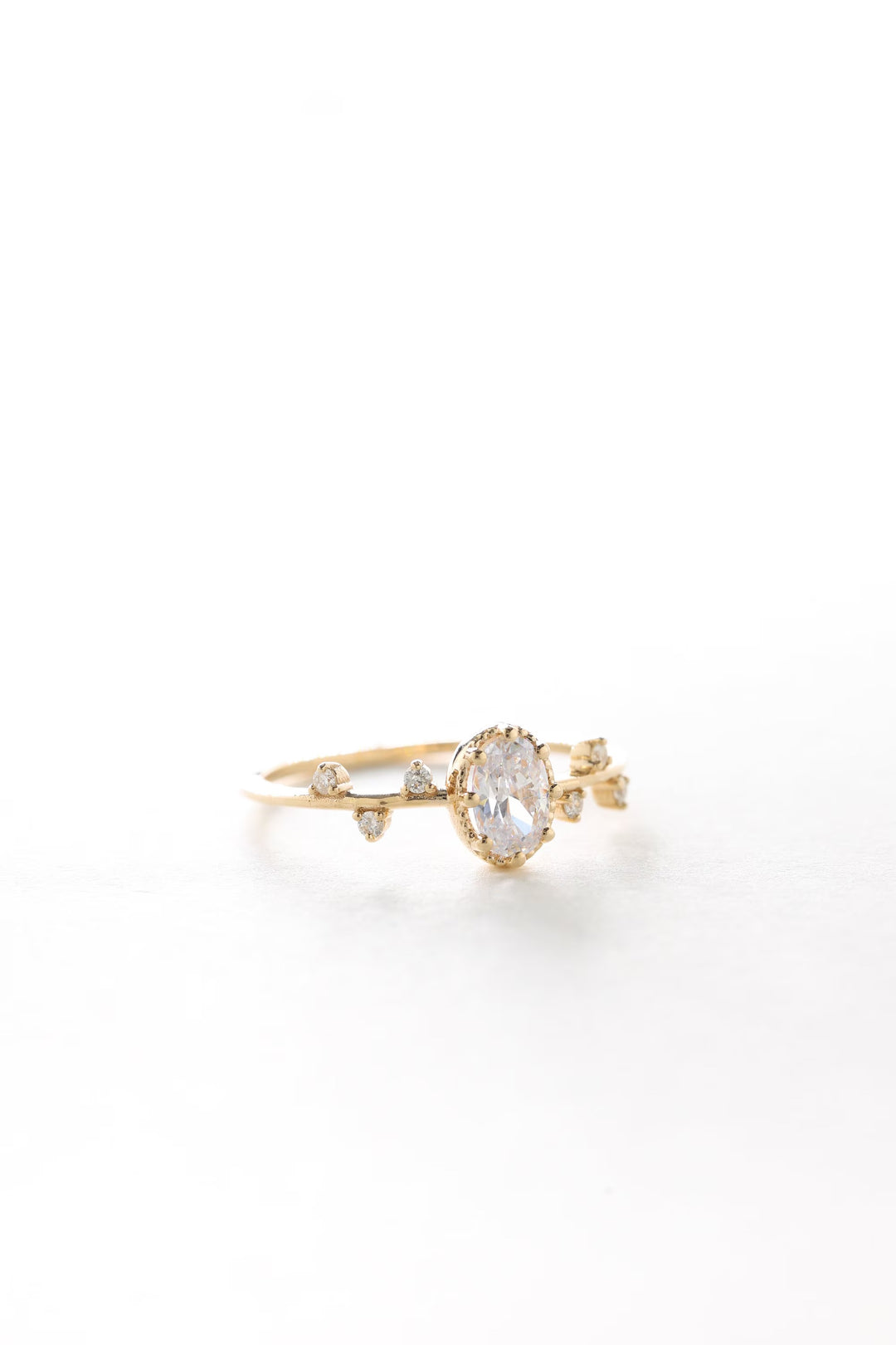 Oval Cut Diamond Unique Engagement Ring in 14K Gold