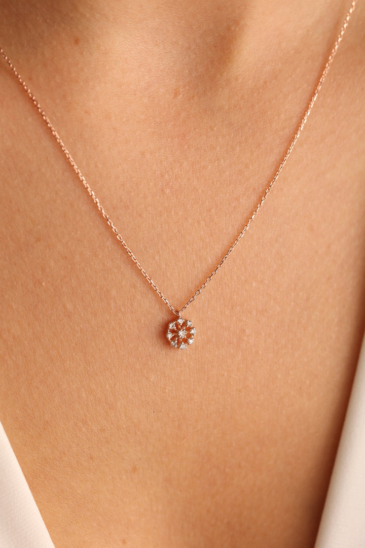 Round Cut Diamond Flower Pendant Necklace for Women