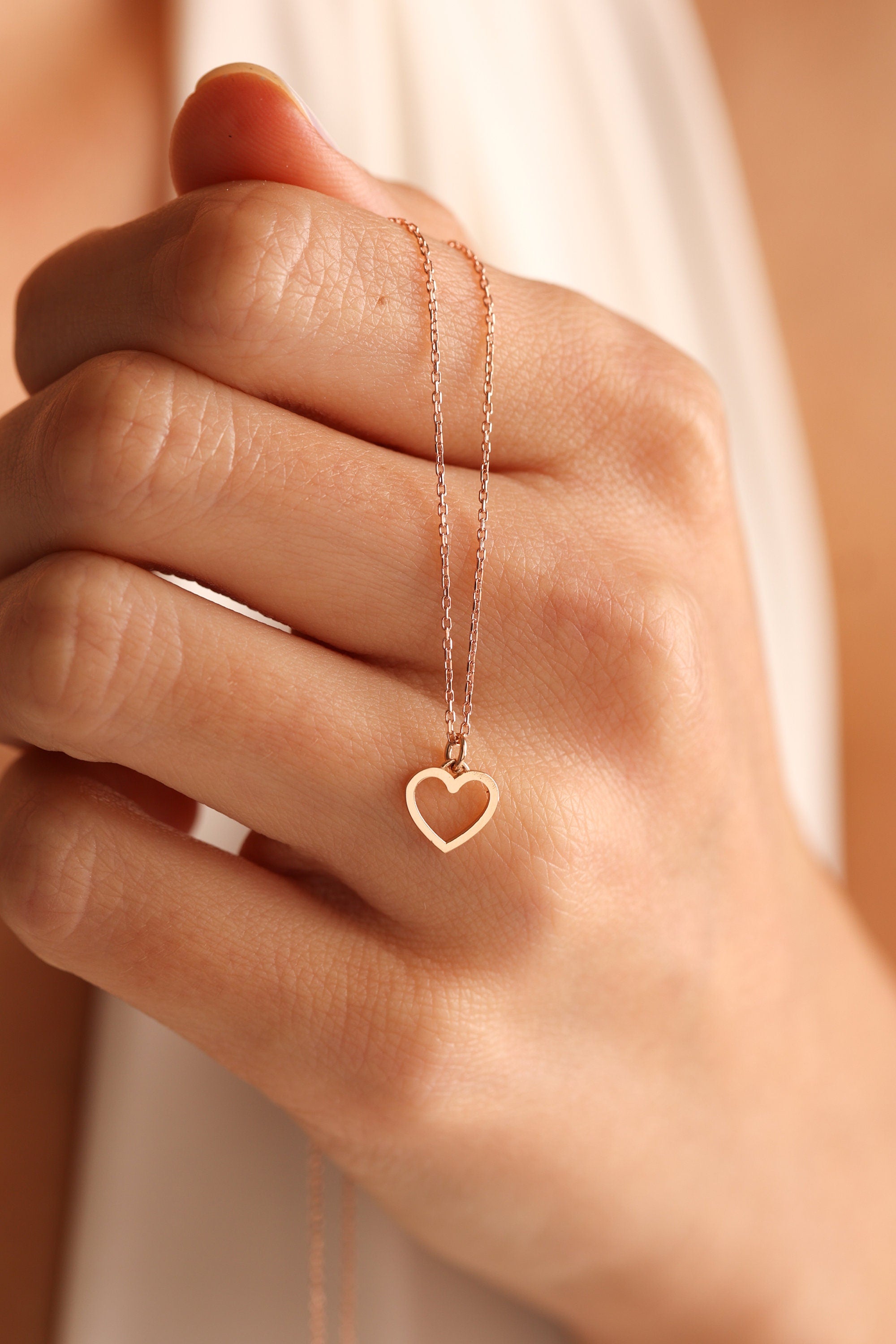14K Solid Gold Heart Necklace Pendant for Valentine Gift – DAVID