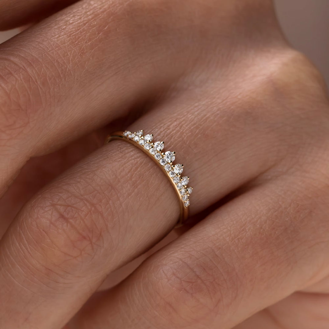 Round Cut Diamond Stacking Wedding Ring for Women