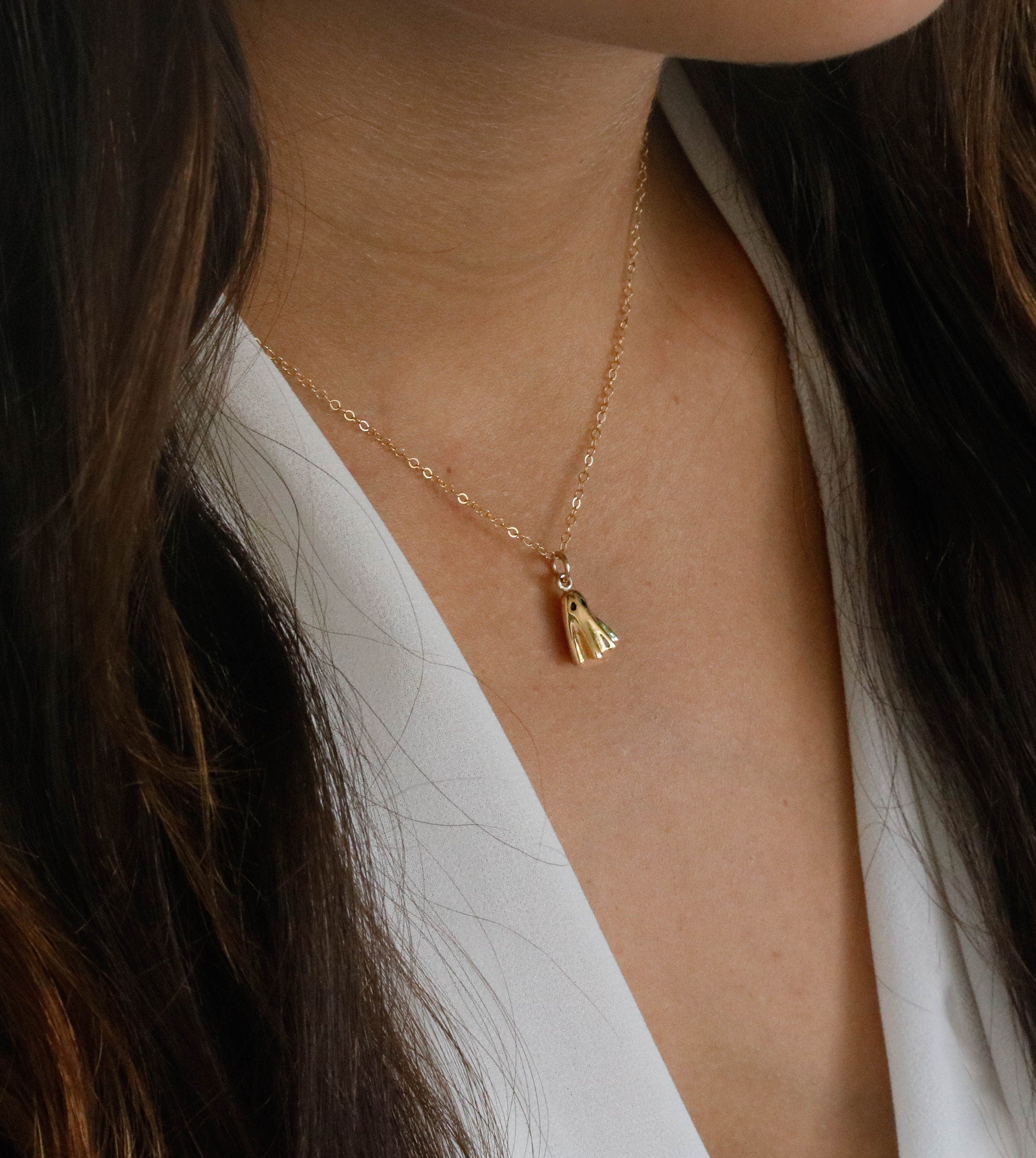 14K Solid Gold Ghost Pendant Necklace for Halloween Gift – DAVID