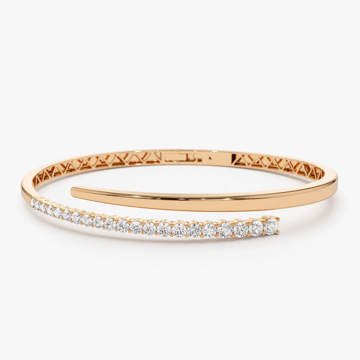 Round Cut Diamond Bracelet Bangle in 14K Gold