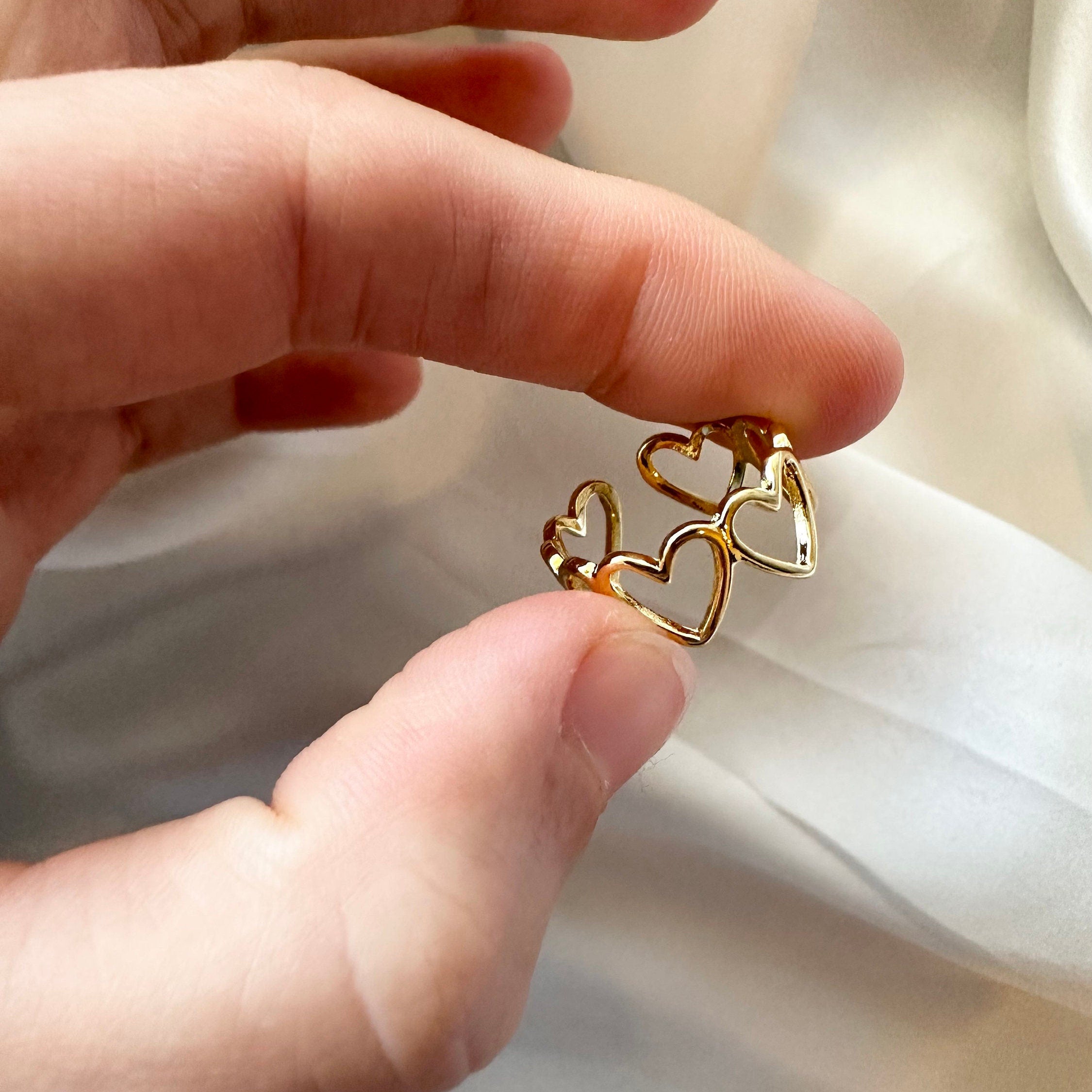 Thin Gold Love Heart Adjustable Ring for Valentine's Gift – DAVID