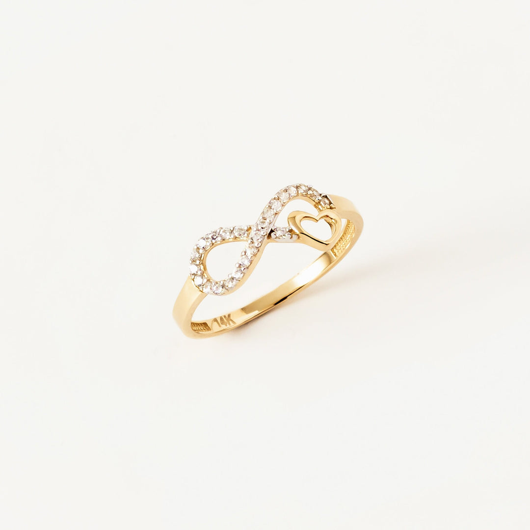 Round Cut Heart Detailed Infinity Diamond Ring Valentine Gift